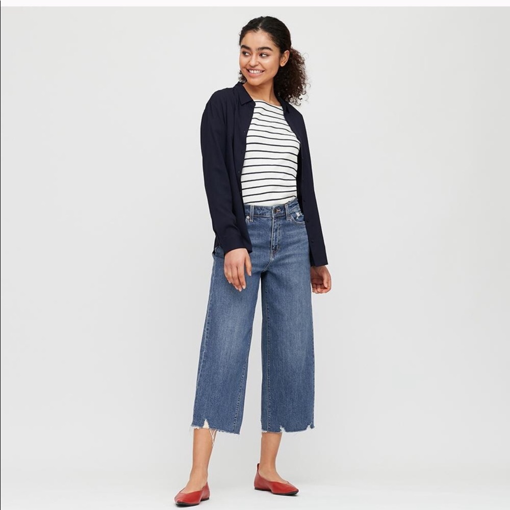 NWT Uniqlo High Rise Wide Cropped Jeans Size 23